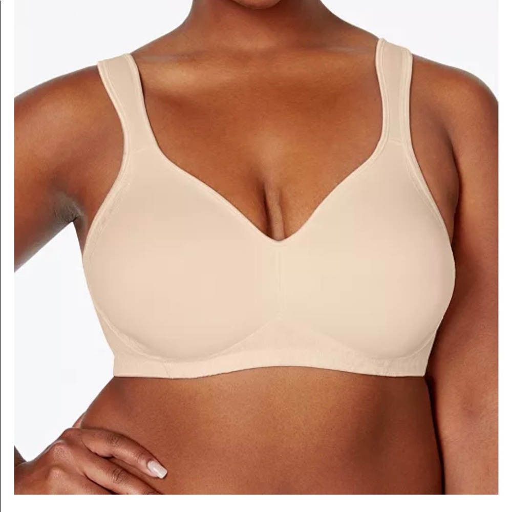 Playtex 18hr 46DD NWT